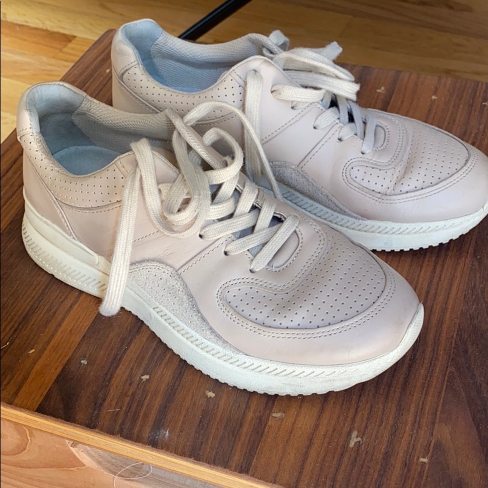 Everlane leather tread sneakers size 8